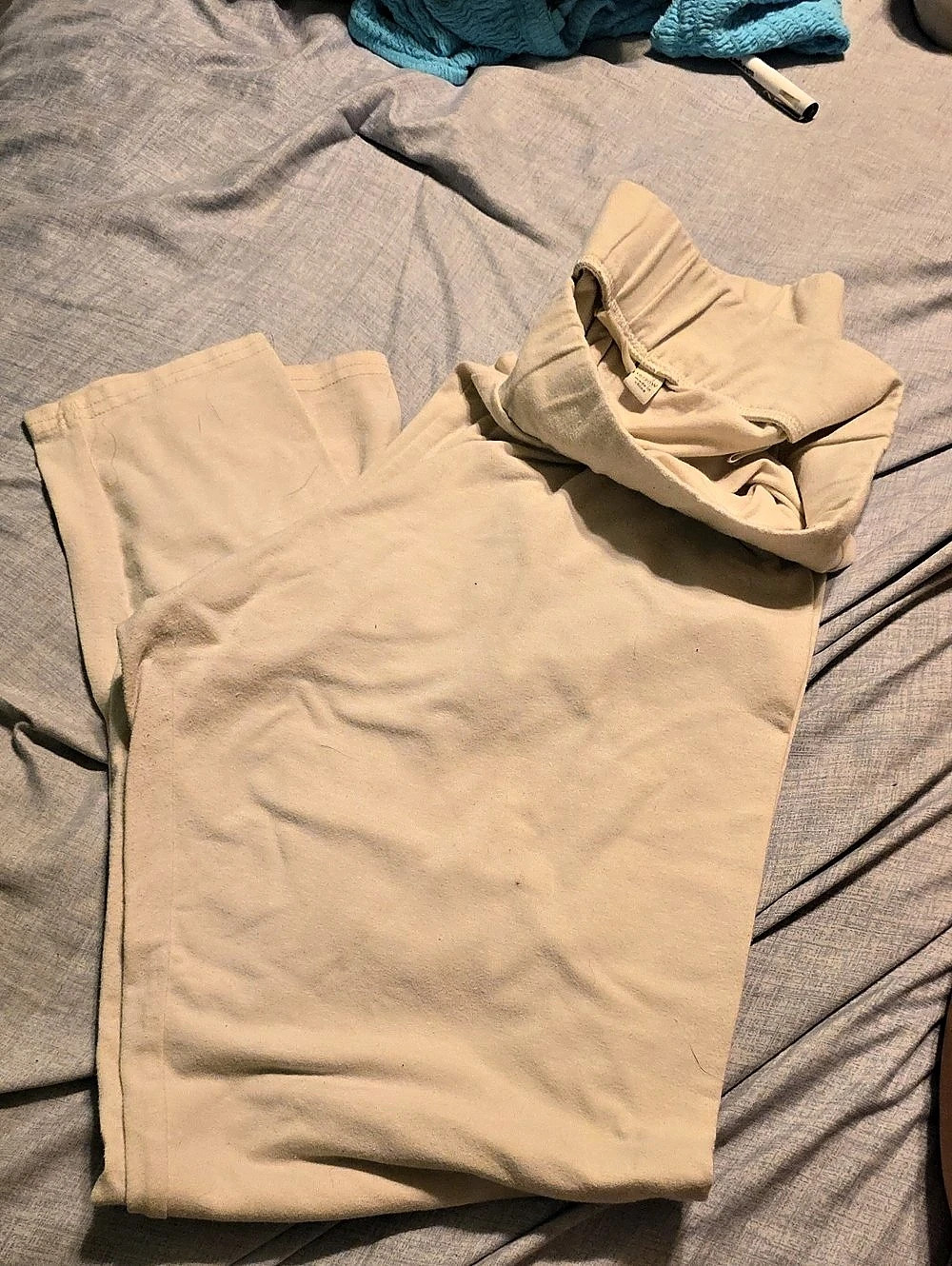Cato Straight Leggins Pants in Very Light Off White 18/20